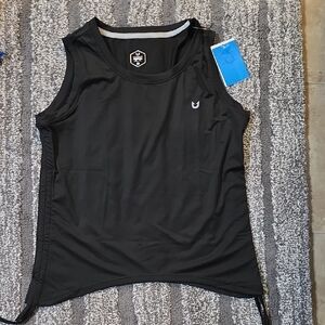 Sporty Black Sleeveless Women's Top